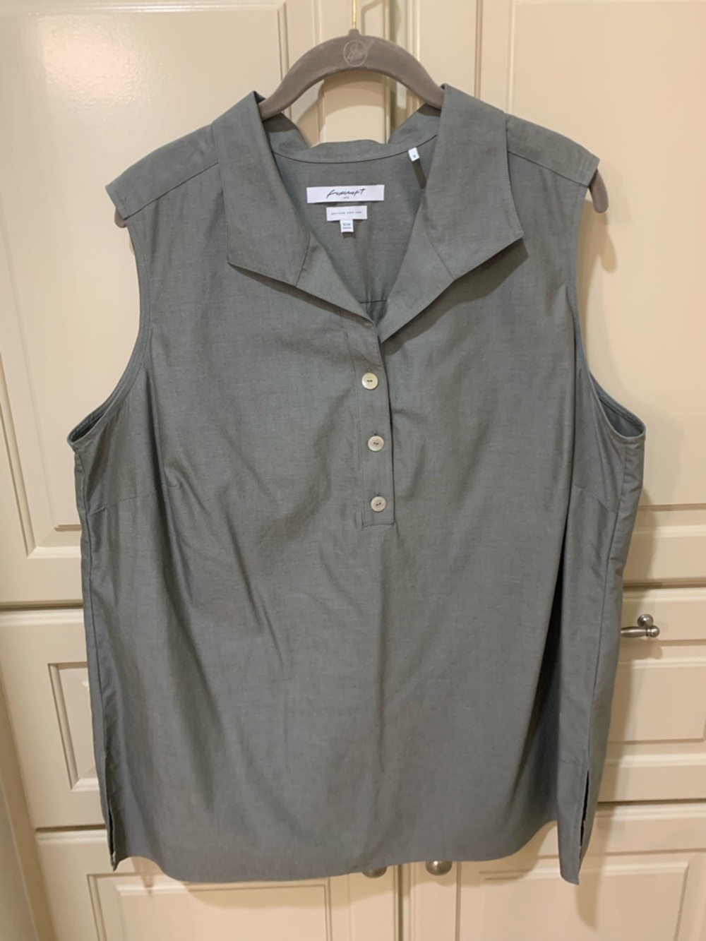 Foxcroft Sleeveless Blouse